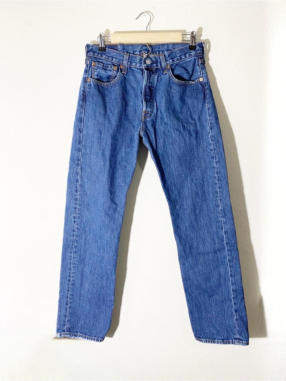 Levis 501 Original Fit Jeans Mens 30x30 Dark Wash Blue Straight Leg Button Fly